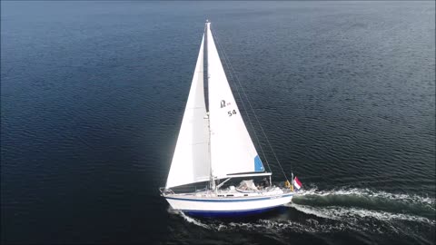 Hallberg Rassy 39