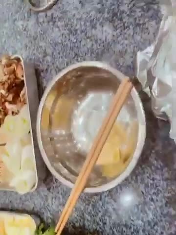 Urpf7iwK4SCaAKzukxUbuE