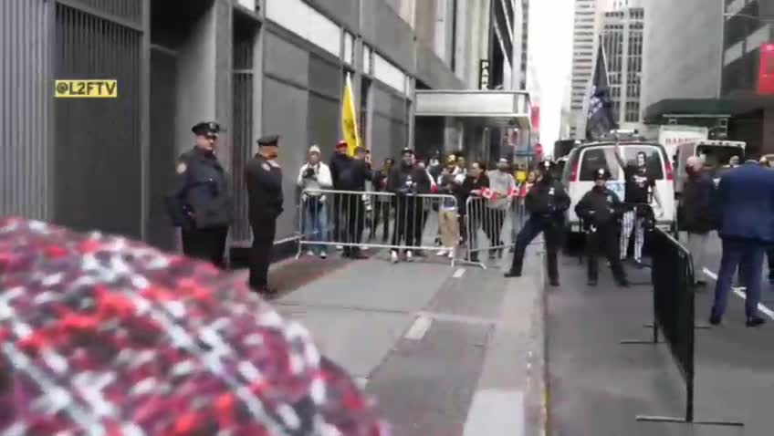 Clinton greeted by chants of "lock her up" in NYC today.