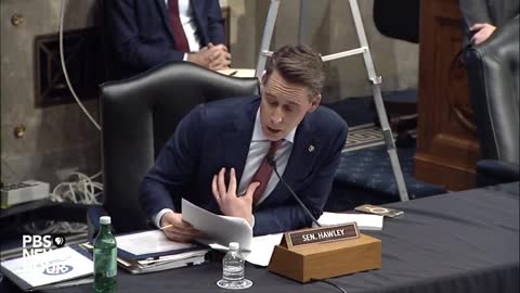 'Indefensible': Sen. Hawley Presses FBI Director On Fleeing Hearing About Hunter Biden