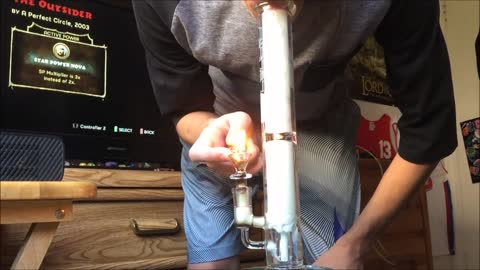 SMOKING WEED THROUGH A BONG