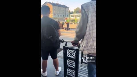 ko'd by Hungarian chad