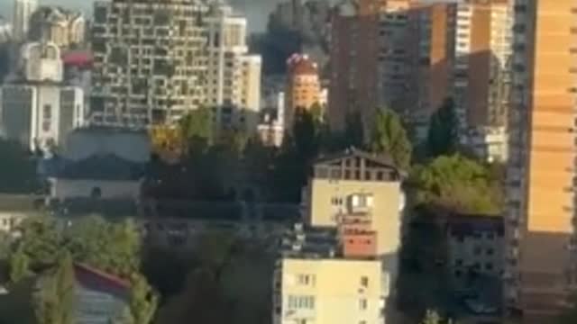 Kiev hit by missles - Close to Zelensky's office.