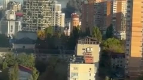 Kiev hit by missles - Close to Zelensky's office.