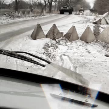 — Video published on social medias show a convoy of BTR-82A