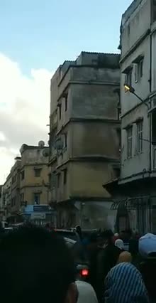 Crumbling in Casablanca