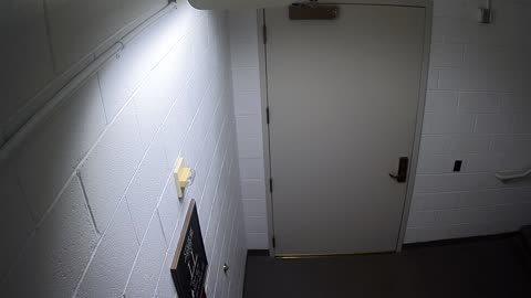 7043CVCLLStair48_2021-01-06_15h00min01s747ms.mp4