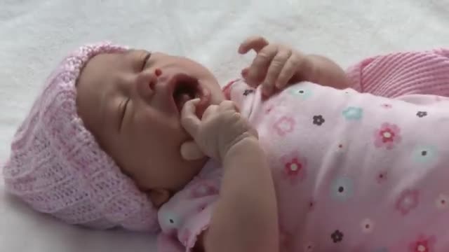 Baby_-_New_Born_-_Infant_-Crying_Baby