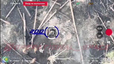 Russian soldiers clear a dugout and shoot several fleeing Ukrainians