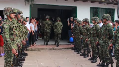 Recibimiento del cuerpo en Chima, Santander, de Karol Ríos