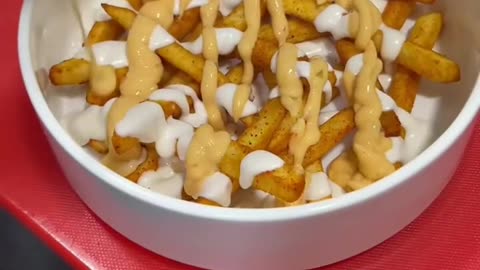 Peri peri crispy cheese fries