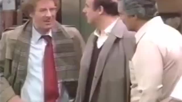 그들은 우리에게 항상 먼저 말해주고 시행한다. Wake up!