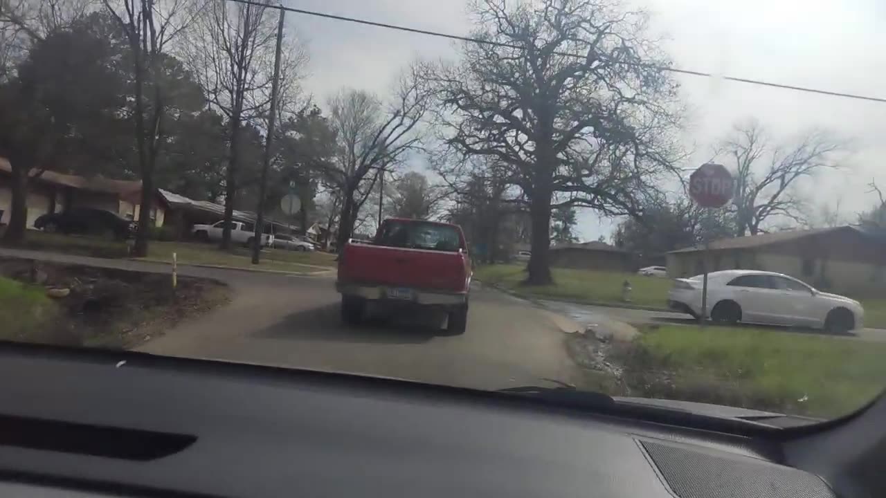 DRIVING AROUND PARIS, TEXAS: 28th NW
