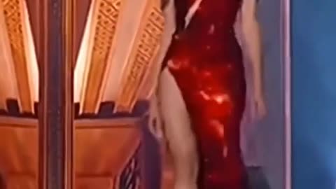 Miss Universe 2018 Catriona Gray Sings And Walks Watch Here