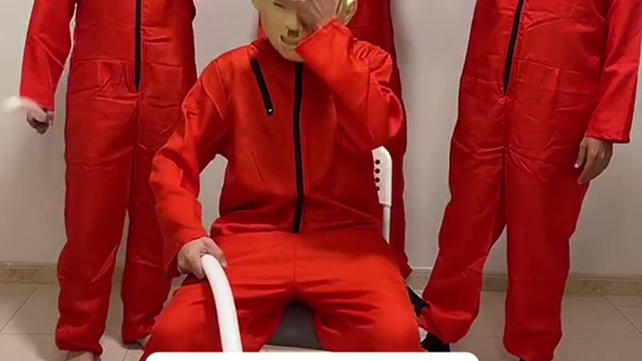 Enjoy the full video on description :) #tiktok #funny #comedy #viral #fyp #2023