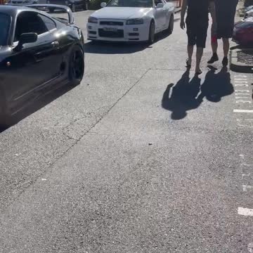 Toyota Supra and Nissan Skyline R34 GTR