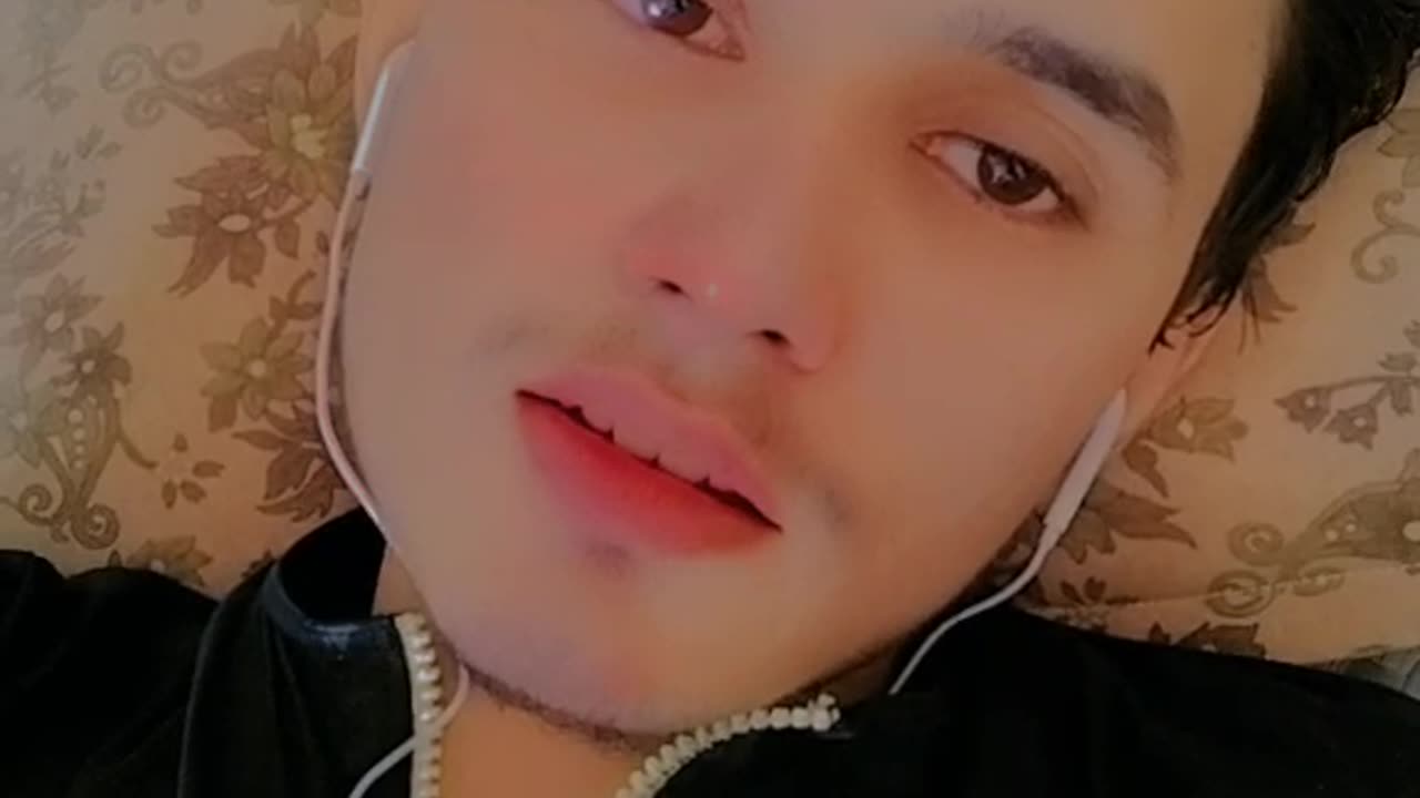 Lipsing video on Bollywood movie song//Dil ky badly snam