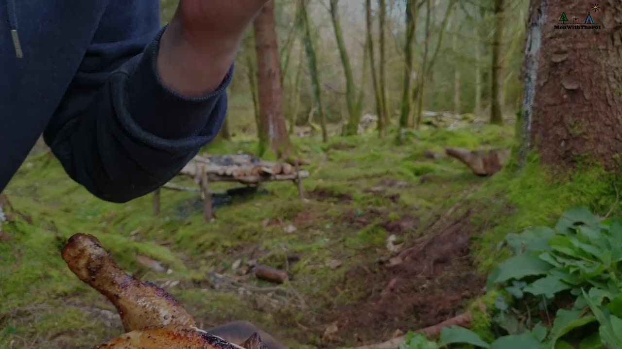 š„Whole Chicken Prepared in the Forestš„ Relaxing Cooking