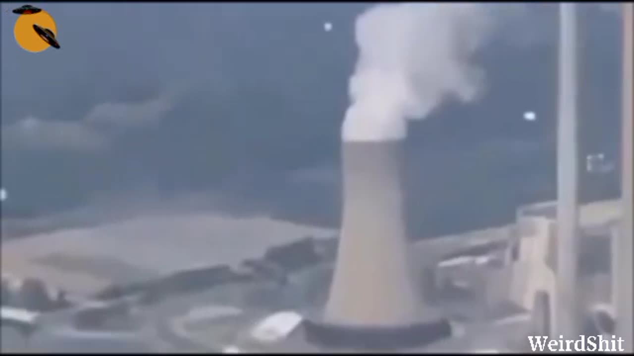 OPPENHEIMER’S NUCLEAR BOMB GOT ATTENTION OF ALIENS WORRIED WE WILL DESTROY THE EARTH