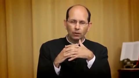 Padre Paulo Ricardo explica Igreja X Comunismo