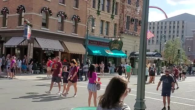 Universal Studio Orlando during Christmas season