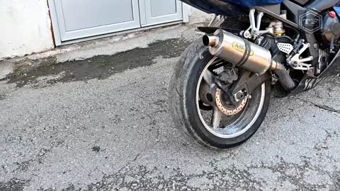 EXPERIMENT 100 MARBLES in MOTORCYCLE EXHAUST