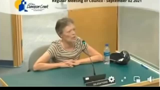 Microbiologist Testifies in Front of School Board