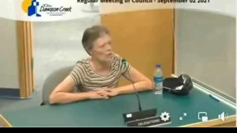 Microbiologist Testifies in Front of School Board