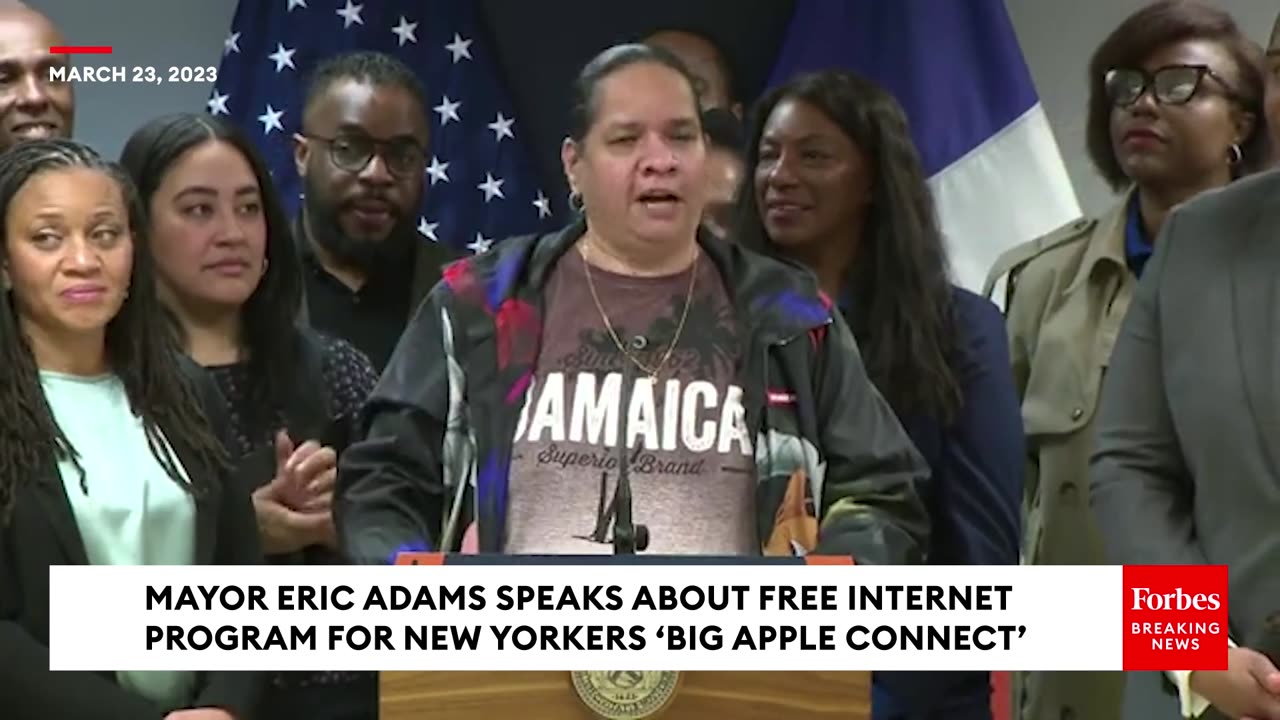 New York Mayor Eric Adams Touts Program To Provide New Yorkers With Free Internet