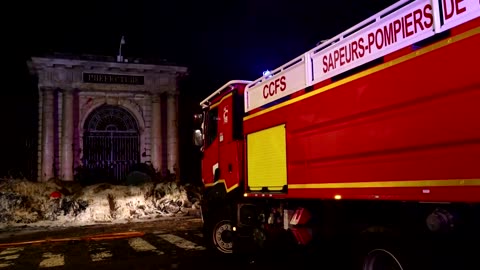 Fires burn in France during nationwide farmers protests