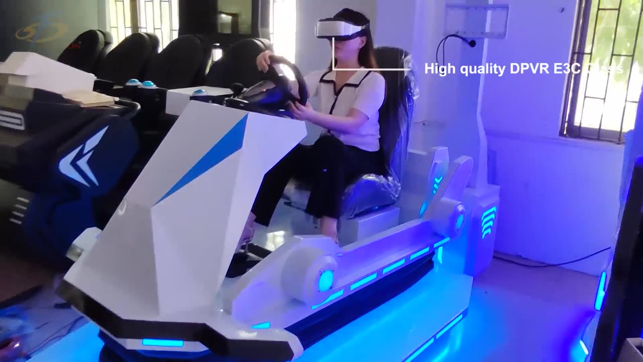 VR racing simulator with multi-angle swing, wear professional VR glasses to let the game