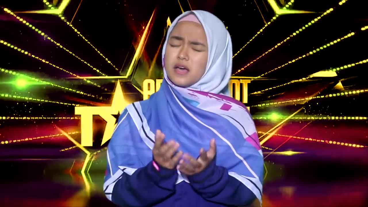 AMAZING MUSLIM GIRL VOICE THAT MADE THE JURY CRY