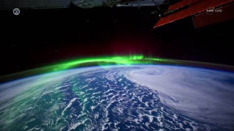 Stunning Aurora Borealis from Space in Ultra-High Definition (4K)