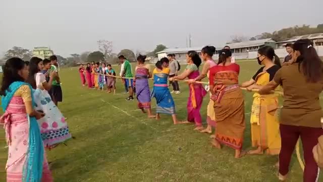 During Bwlailainai.