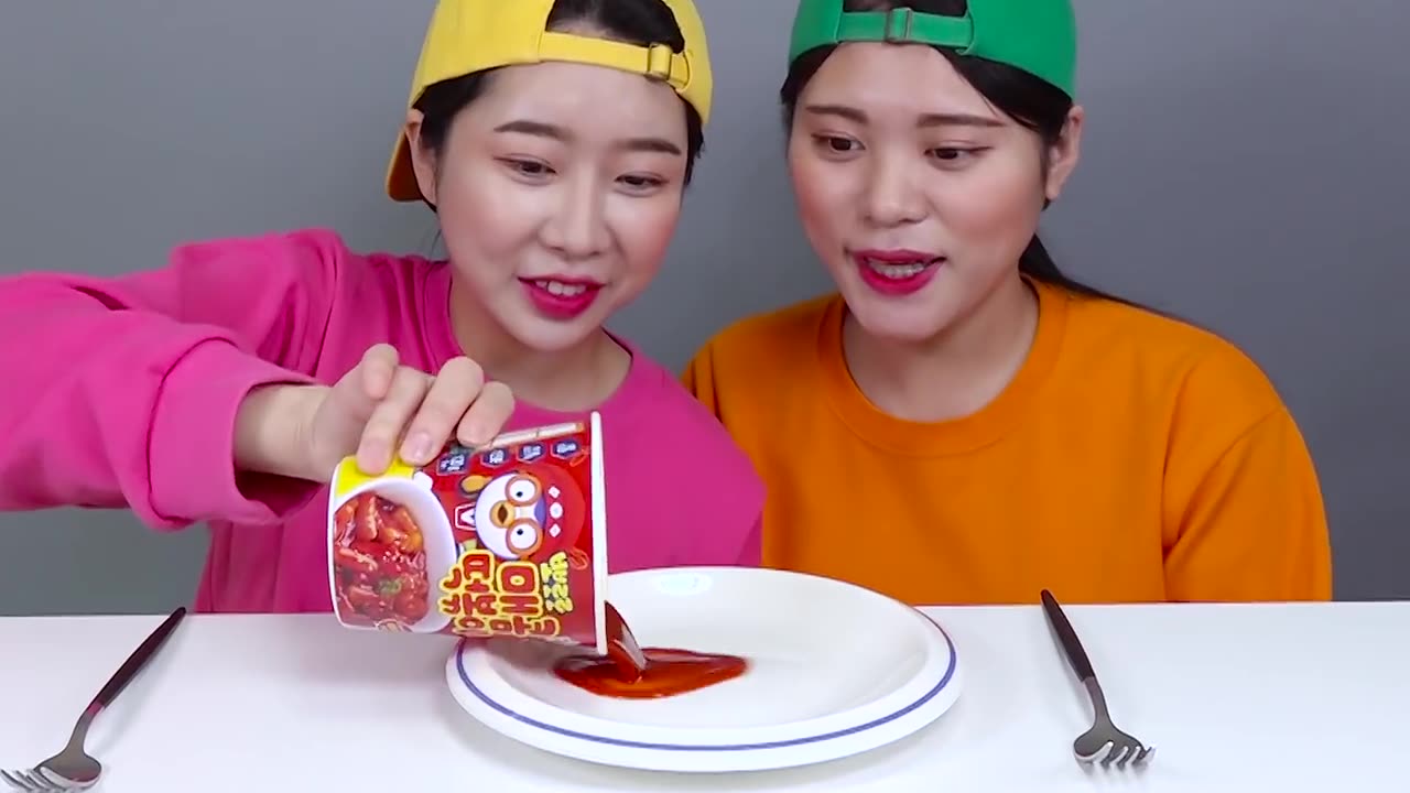 Mukbang jjajang cream tteokbokki pororo DONA