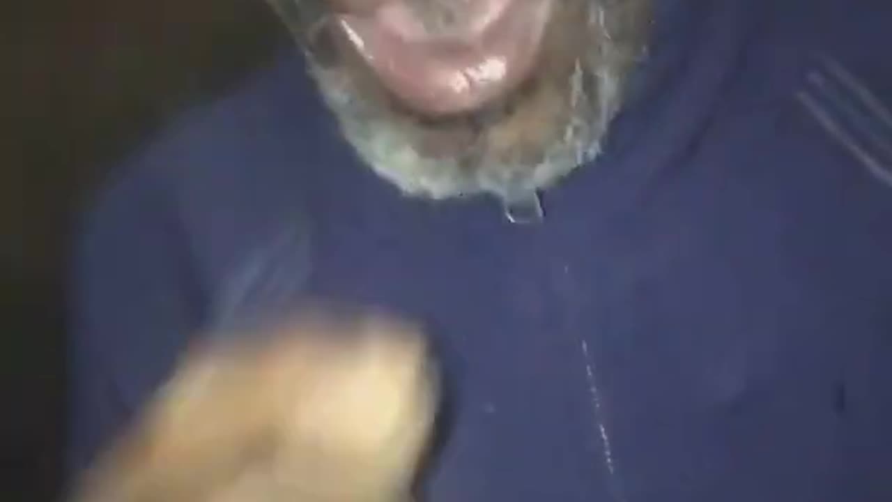 Nigga inhale hes cigarrette