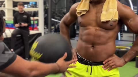 Francis Ngannou's astonishing physique