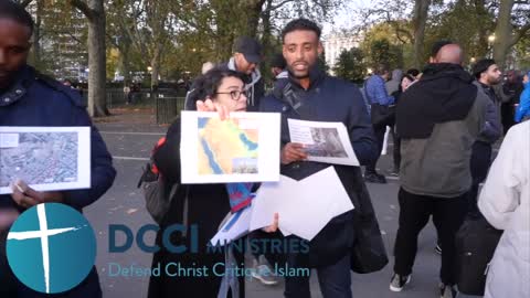 Praying at the Corner DCCI @ Speakers Corner l Hyde Park