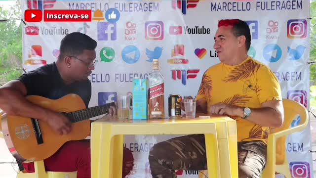 ESSA É PRA QUEM TEM UM AMOR DIVIDIDO