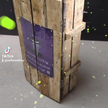 Mr FlannelFoot presentation case for the kids