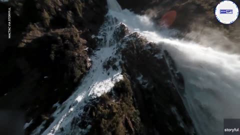 Sound of rumbling avalanche reveals nature's power