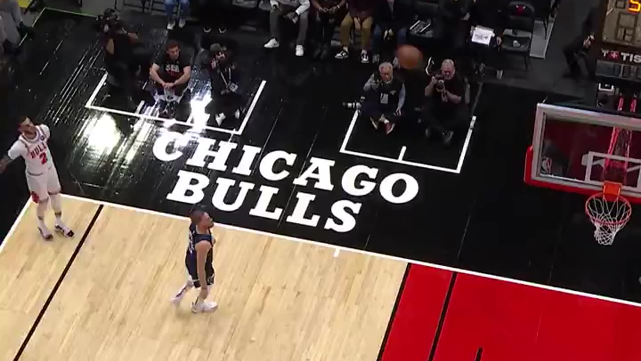 NBA - Checks in and promptly hits his first shot 🙌 Zach LaVine and the home crowd loving it.