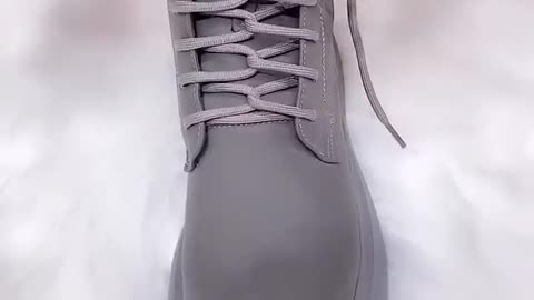 How to tie shoelace