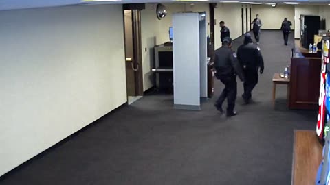 1425HSOBGRSouthElevatorGround_2021-01-06_18h00min02s480ms.mp4