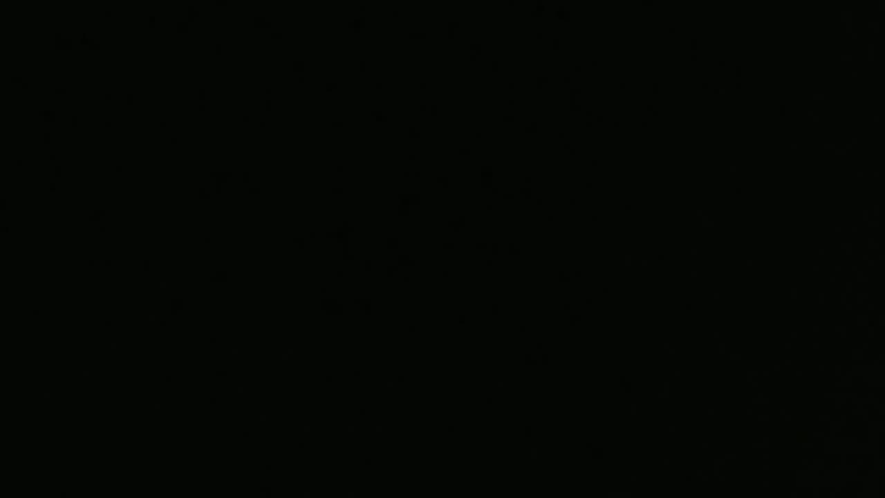 Chicks that Grunt 😂😂