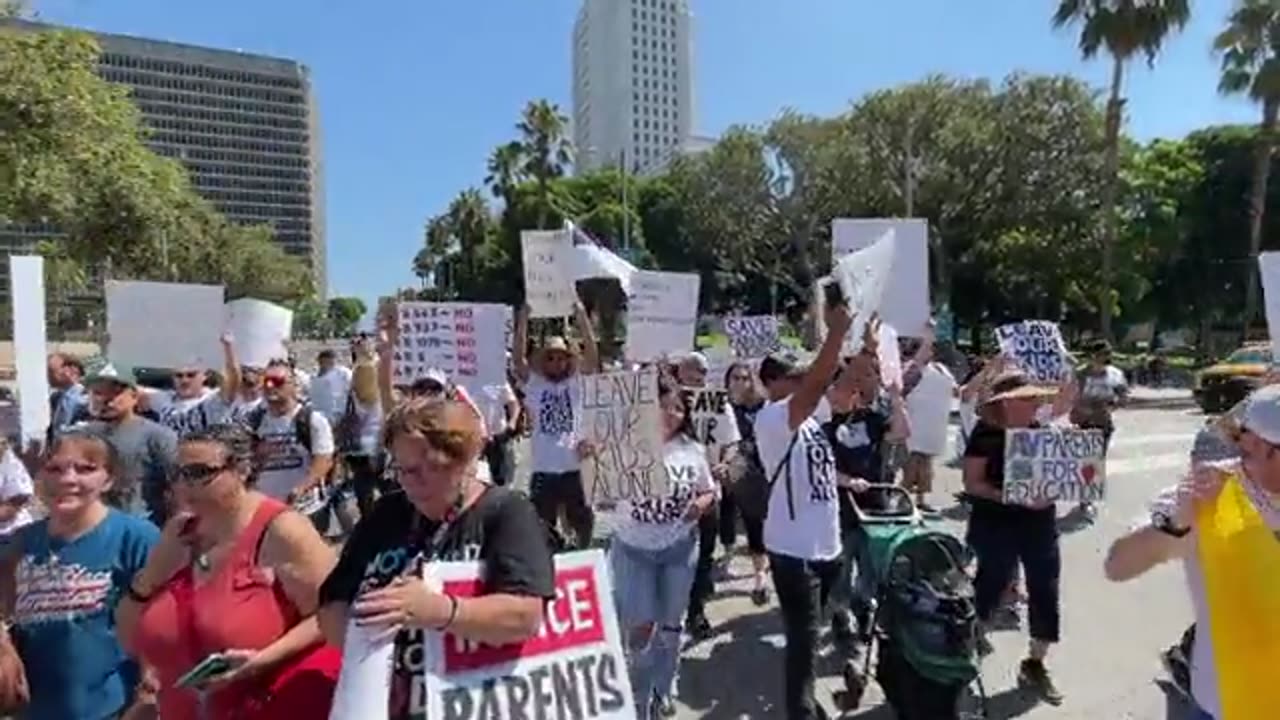 Parents march on the streets from City Hall to LA Unified School District HQ