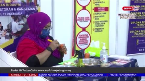 1 NOVEMBER 2022 – BERITA TGH HARI – KARNIVAL KERJAYA JAMIN KERJA KELUARGA MALAYSIA 2022