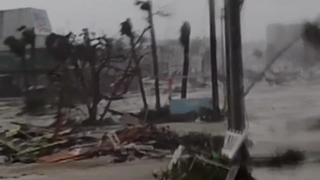 storm in Myers Beach, Florida