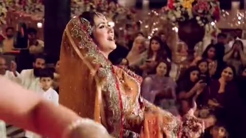 Sehar Hayat dance on her mehndi❤️