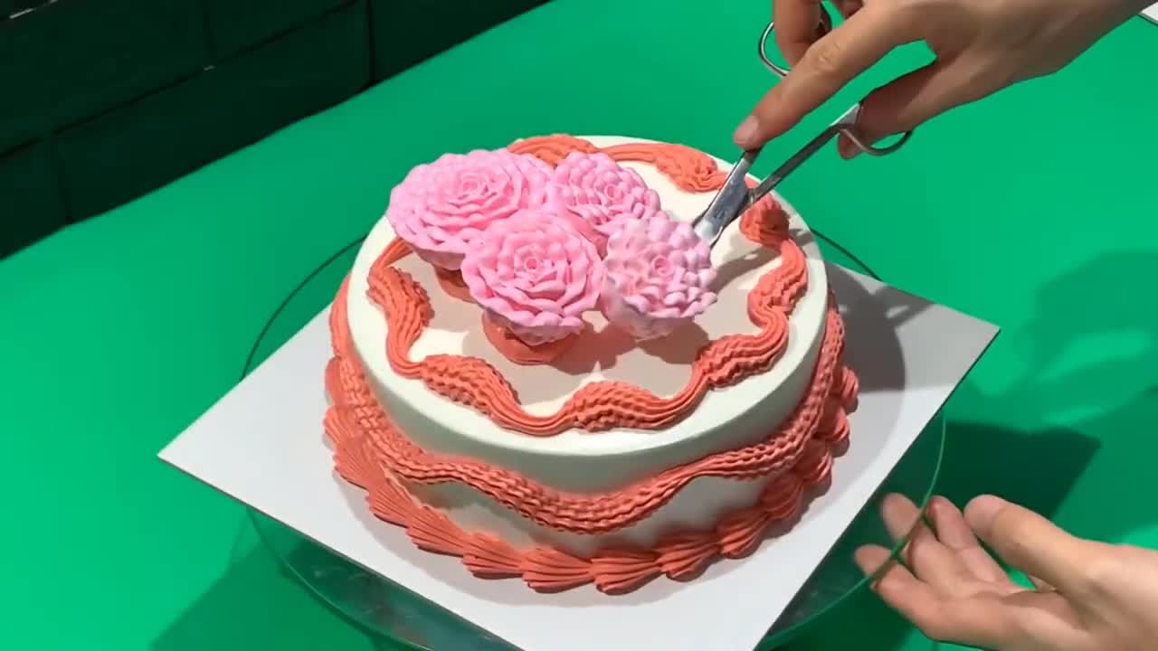 Decorate 2 luxurious modern flower cake designs | Beautiful Cake Decoration Collection | P 18